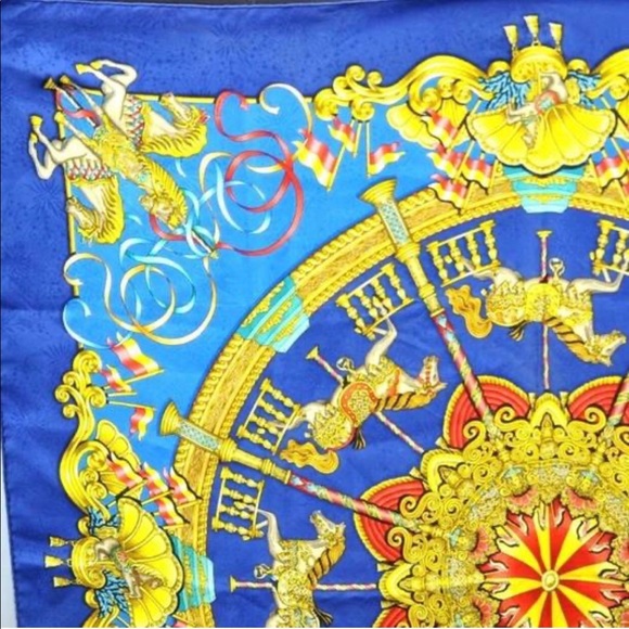 Authentic Hermès Lunapark Silk Scarf - Picture 4 of 10